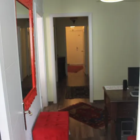 Hostal Istiklal Hostel New *