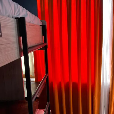 新伊斯提克拉旅舍 旅馆