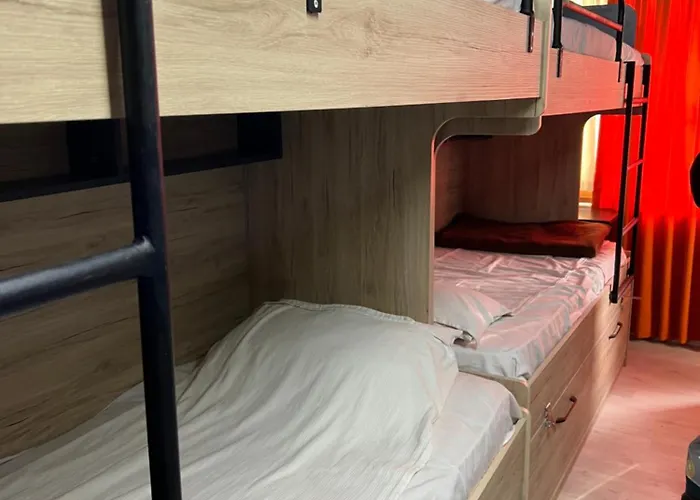 新伊斯提克拉旅舍 * 伊斯坦布尔