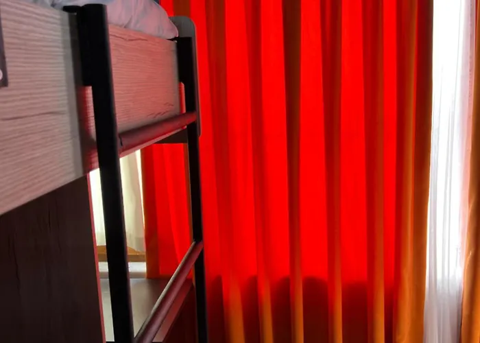 新伊斯提克拉旅舍 旅馆